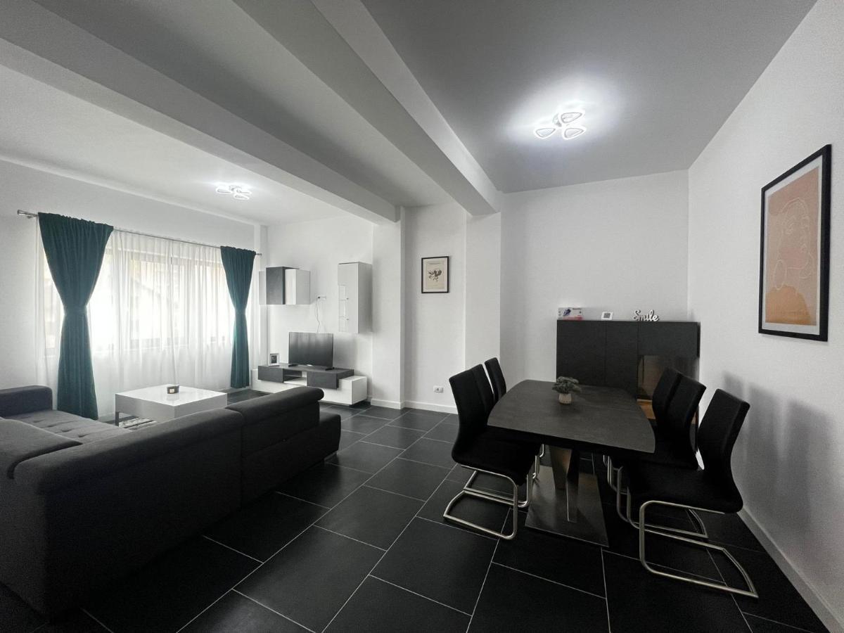 Luxury Cozy Apartments - City Center Sučava Exteriér fotografie