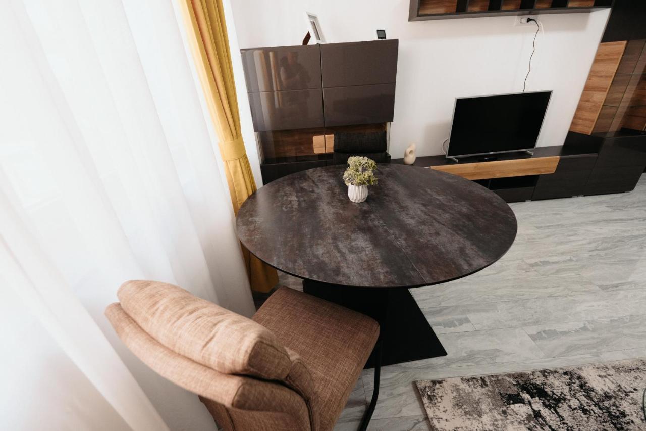 Luxury Cozy Apartments - City Center Sučava Exteriér fotografie
