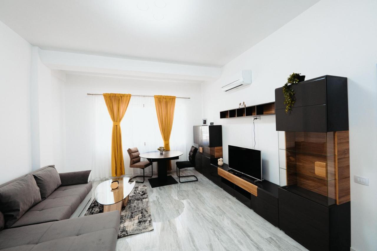 Luxury Cozy Apartments - City Center Sučava Exteriér fotografie