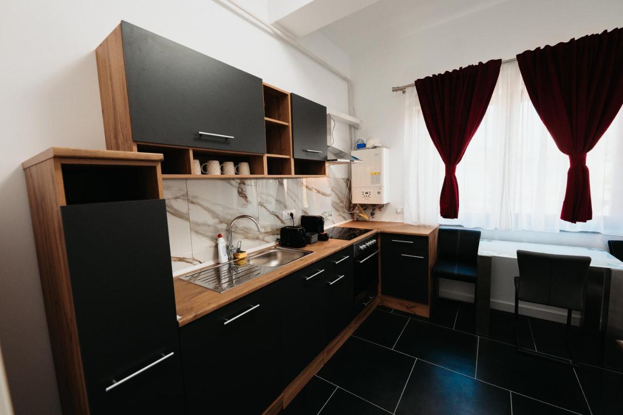 Luxury Cozy Apartments - City Center Sučava Exteriér fotografie
